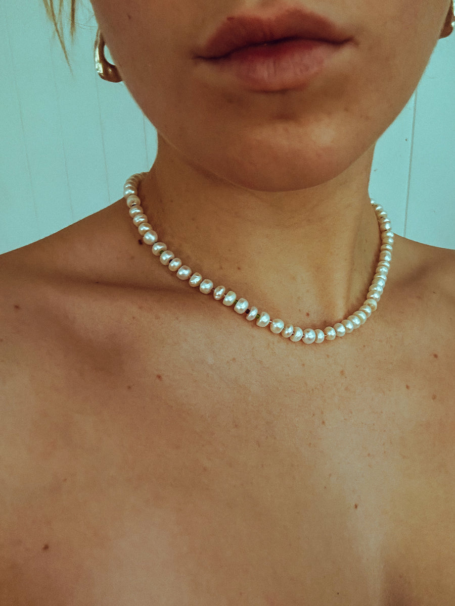 Pearl necklace 7