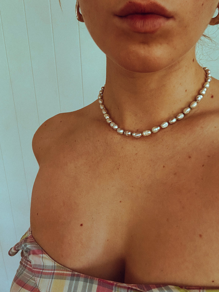 Pearl necklace 8