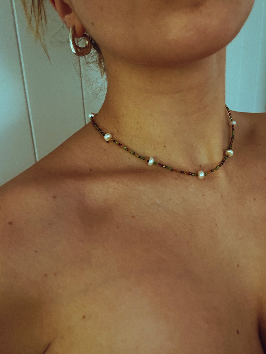 Pearl necklace 5
