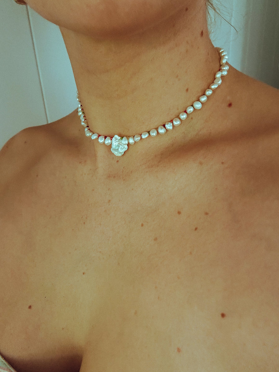 Pearl necklace 9