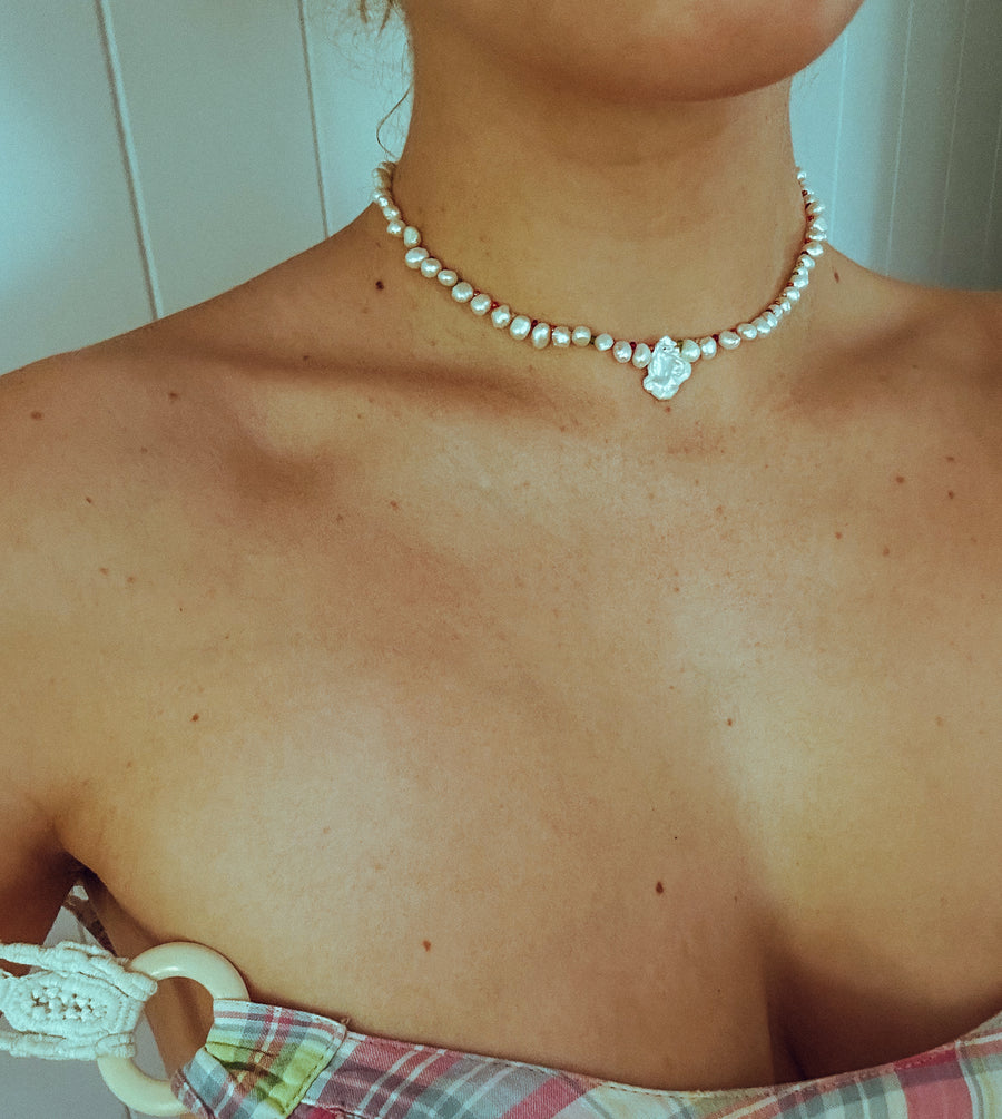 Pearl necklace 9
