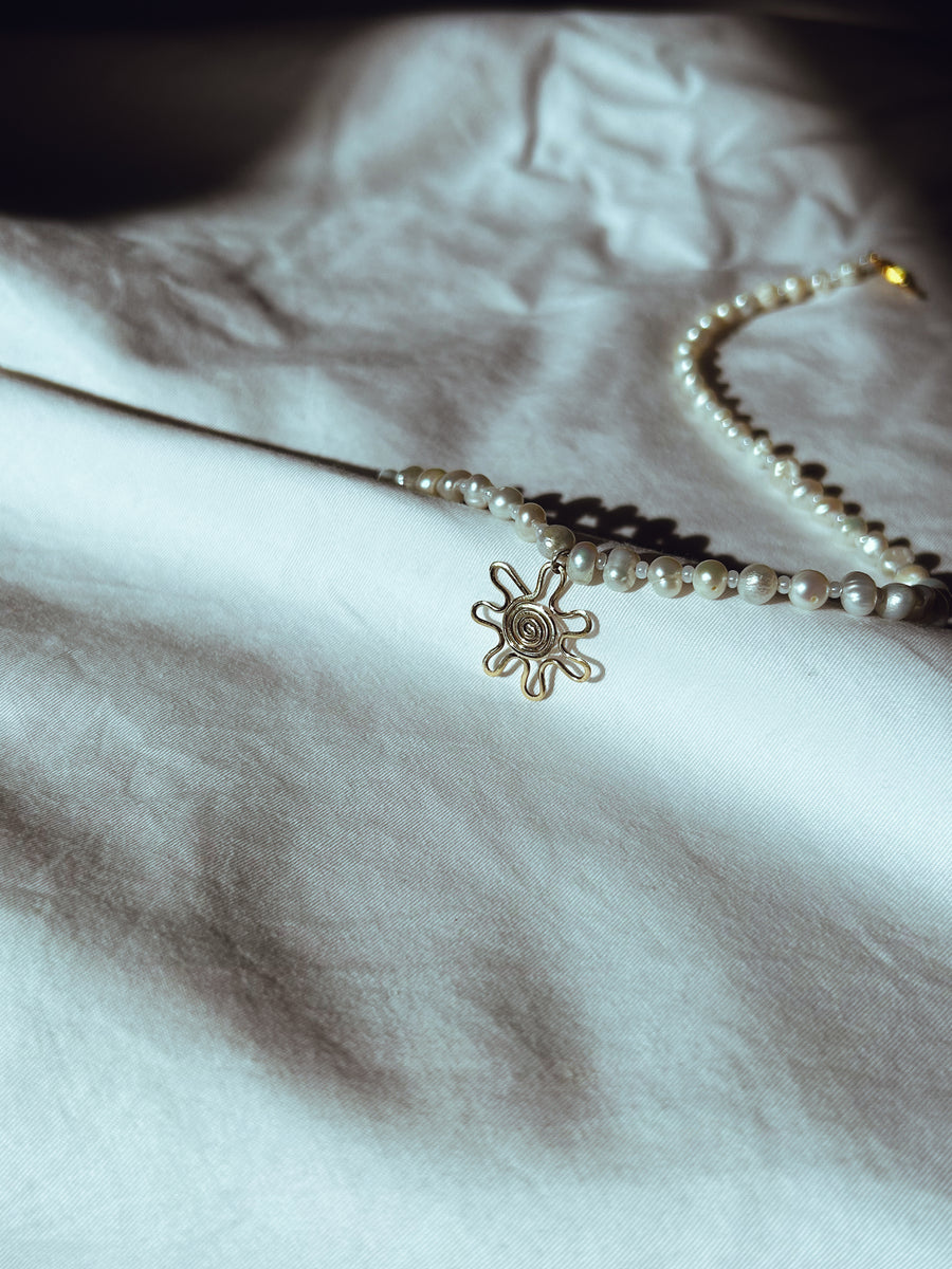 Pearl necklace 4