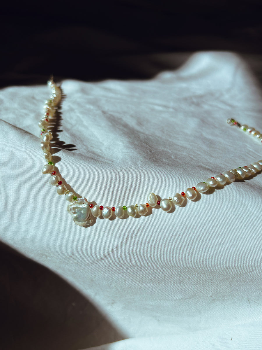 Pearl necklace 9